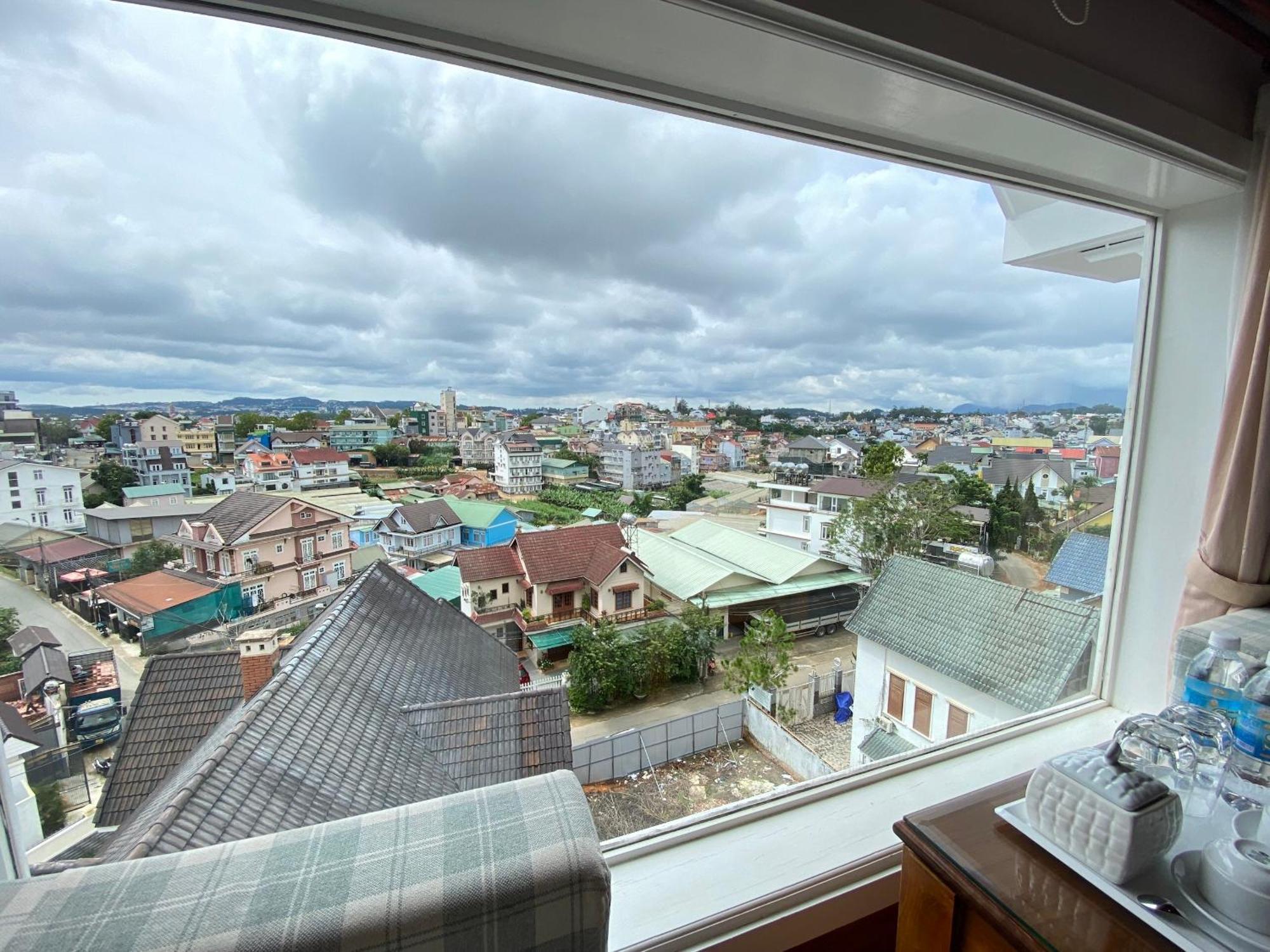 Villa Minh Tuyet Dalat Exterior foto